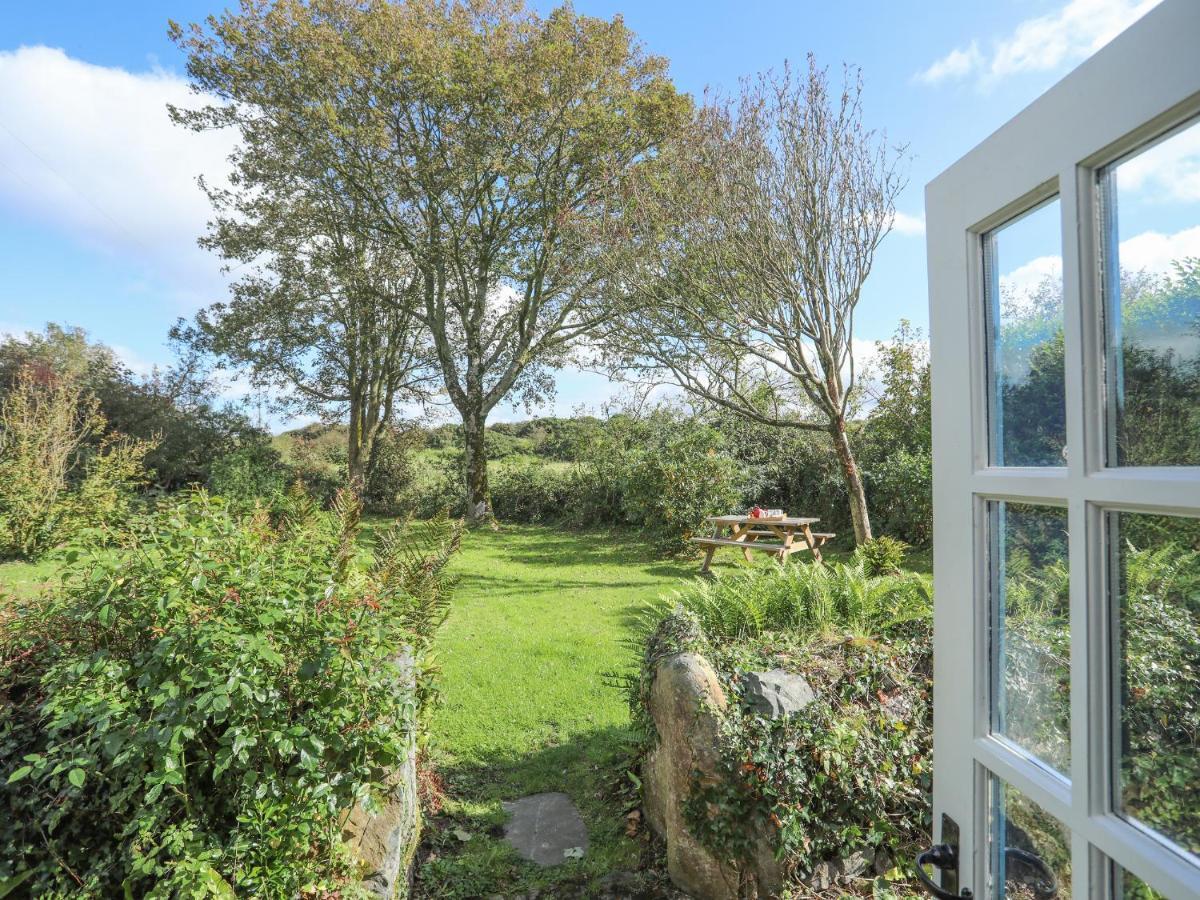Ffrwd Cottage Bodorgan Exterior photo